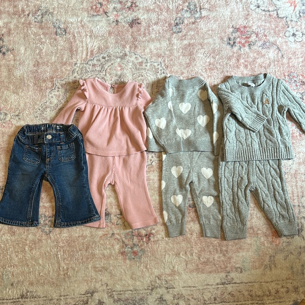 BUNDLE! Baby Gap 3-6 Month 3 Matching Sets & Jeans